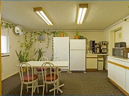 Americas Best Value Inn ווינצ'סטר מראה חיצוני תמונה
